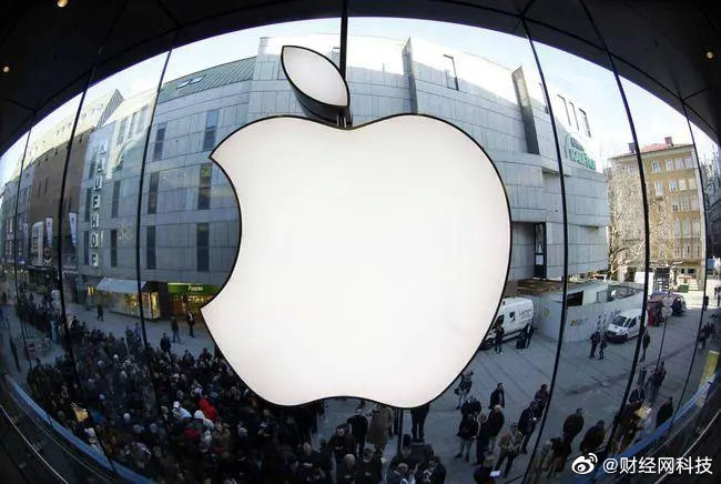 苹果计划今年生产2.2亿部iPhone手机